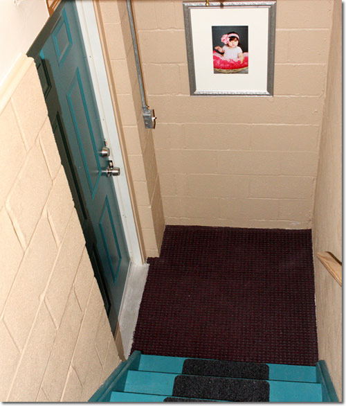 Photo Studio Entryway Looking Down - Before